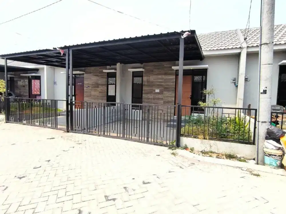 Rumah Baru Siap Huni di Kedamean Gresik ,Bonus Pagar Depan Belakang, dan Kanopi Depan Belakang Listrik 1300 Watt PDAM Lancar Jaya Bonus Tandon Bawah R
