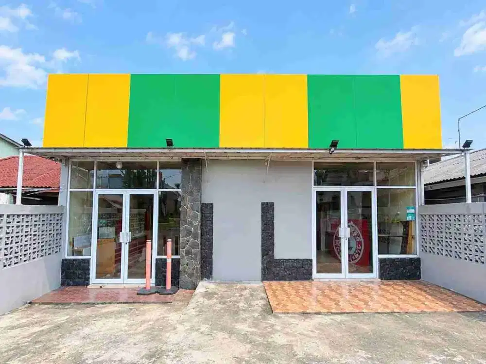 DIJUAL – Ruko Gandeng SHM LT/LB 204 m² 2 Jadi 1 di Jl. A. Yani Tapin