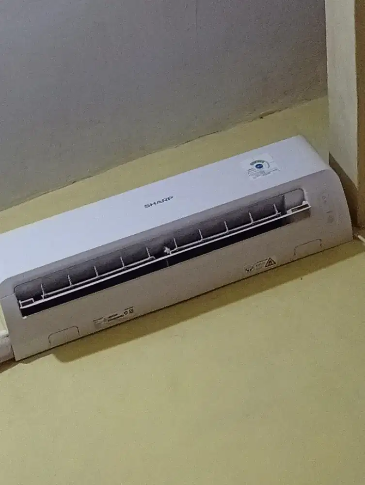 AC SHARP SETENGAH PK 1/2