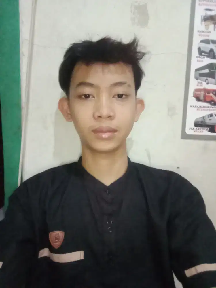 Saya sedang mencari pekerjaan apa saja