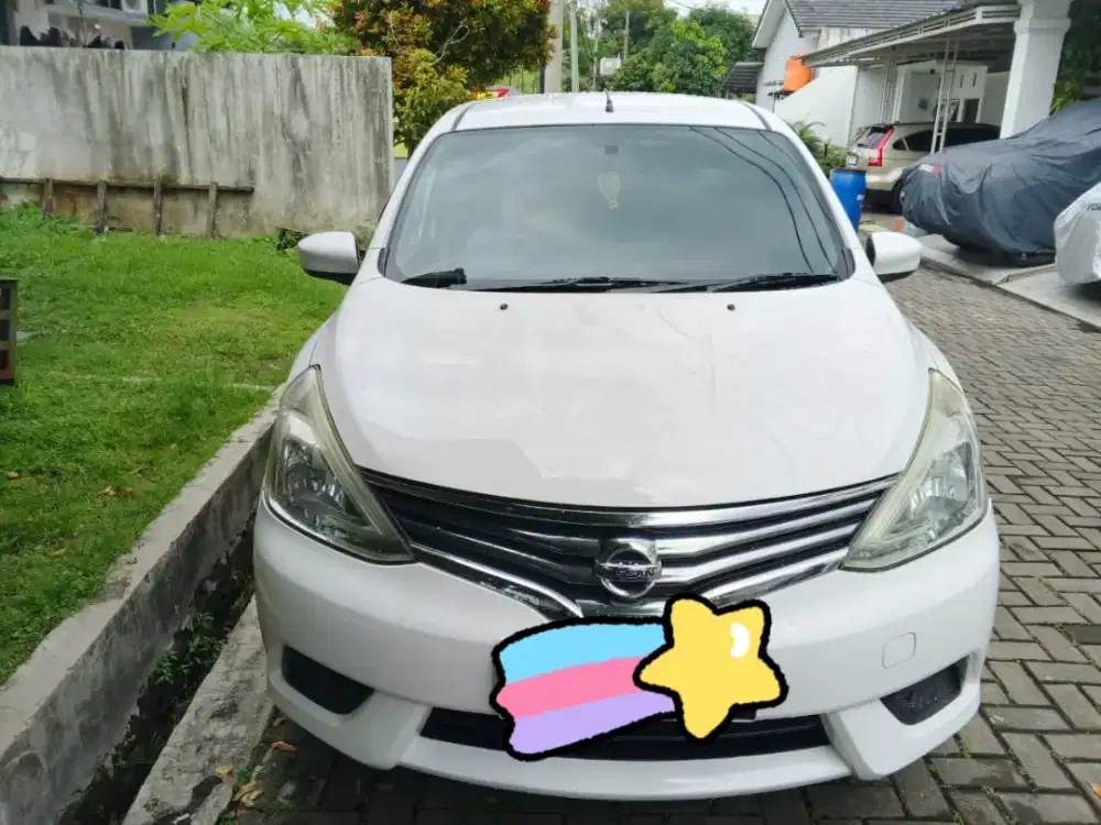 Nissan livina l11