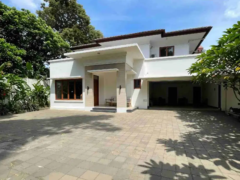 Cipete Antasari Area Komersial Halaman Luas Cocok Untuk Hunian & Usaha