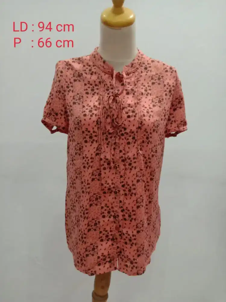 Blouse Brand Valino Donna Preloved