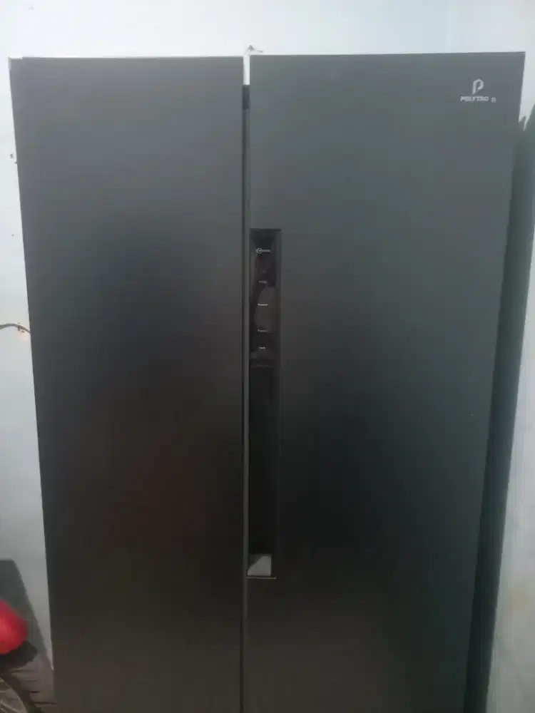 Di jual kulkas POLYTRON side by side PRS- 455s