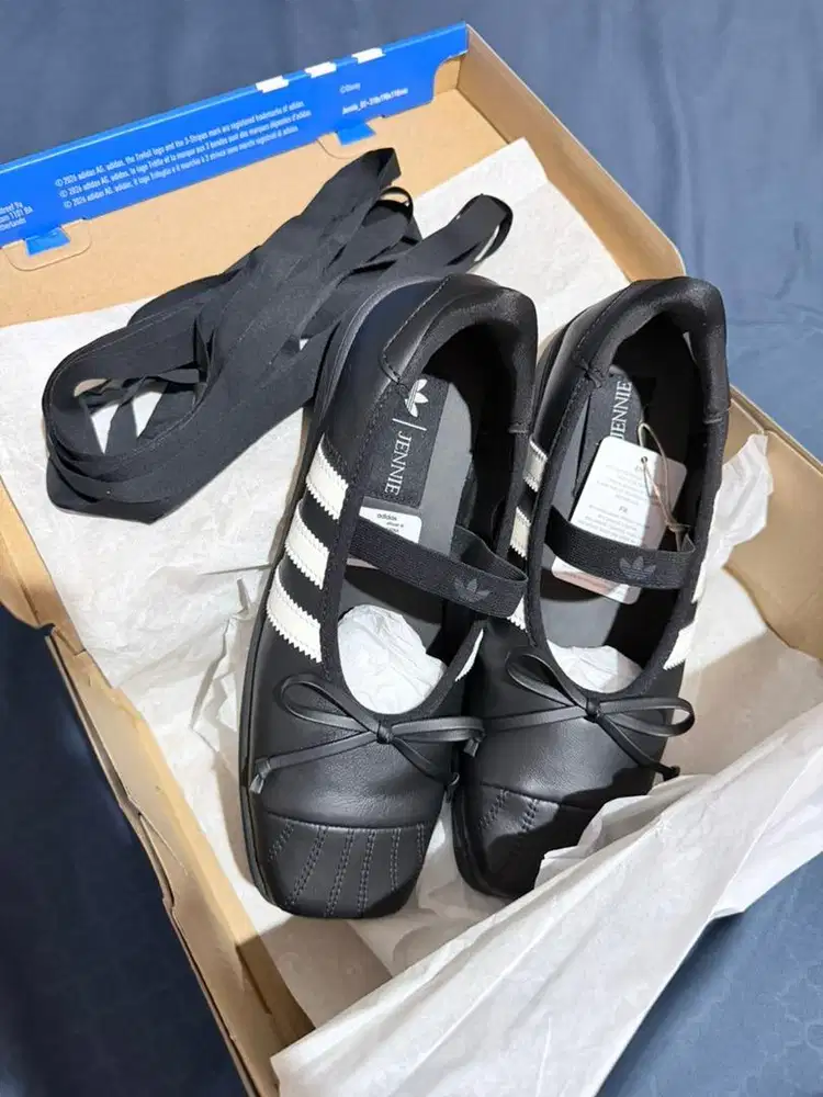 Adidas Superstar X Jennie