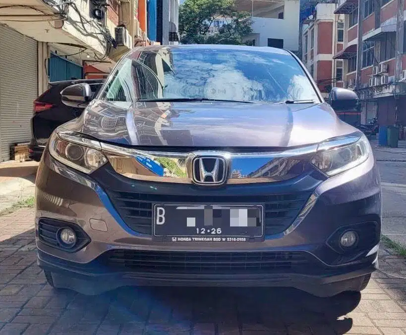 Dijual Honda HRV E CVT 2021 Abu Abu Metalik