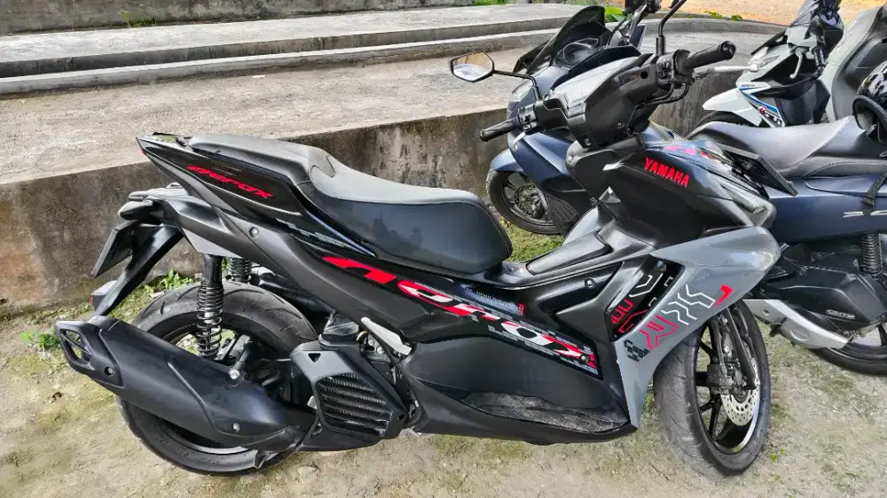 Aerox 2024 tangan pertama