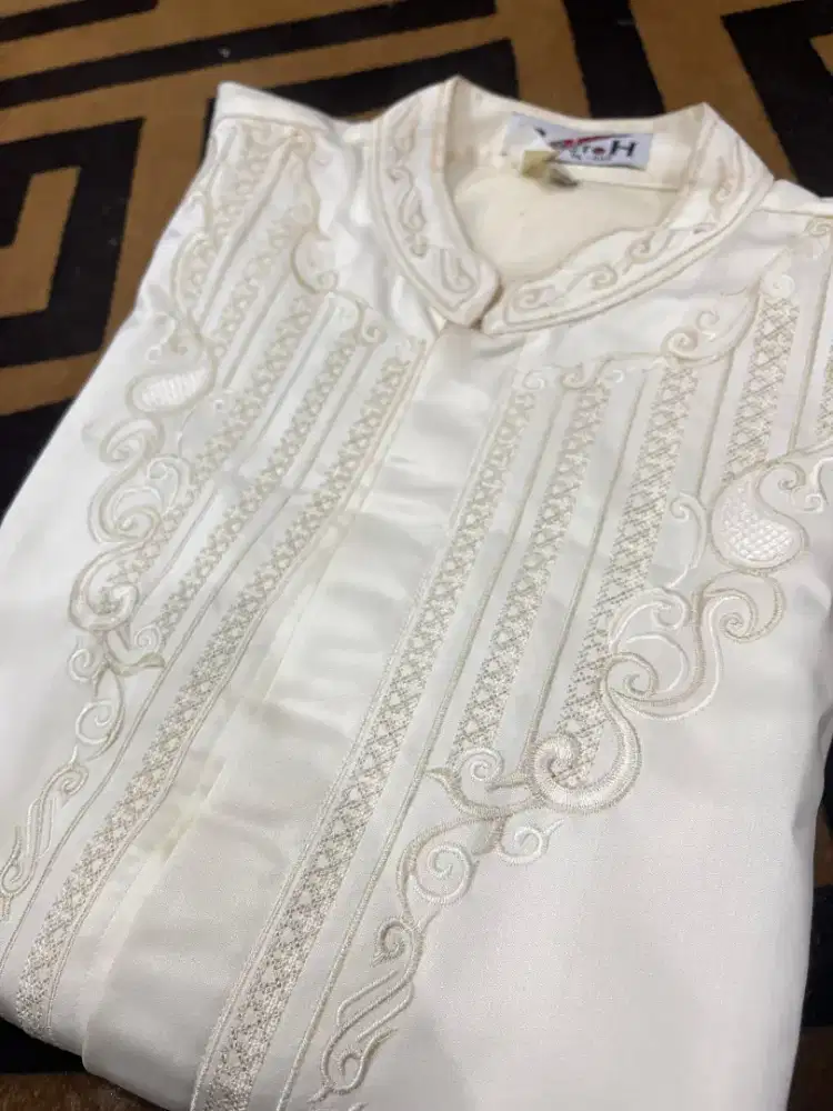 Baju koko laki-laki