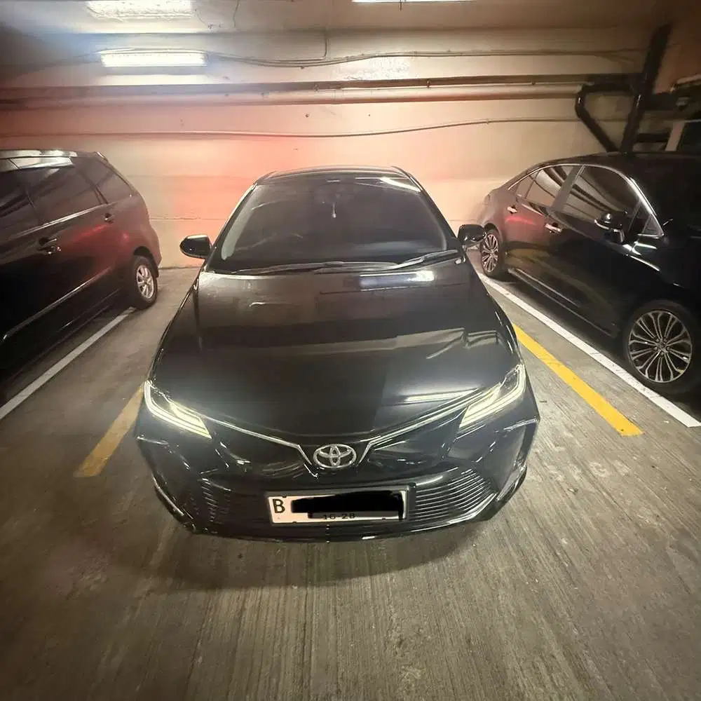 Toyota Corolla Altis 1.8 V AT Tahun 2023