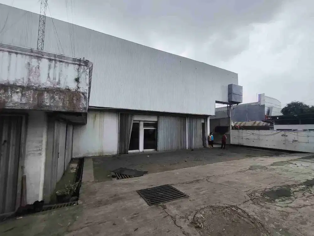 Disewakan Gudang / Workshop eks Bengkel, dipinggir jalan Raya Pantura Tambun Selatan. Bekasi