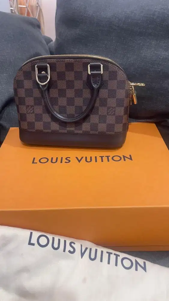 Jual Tas LV asli