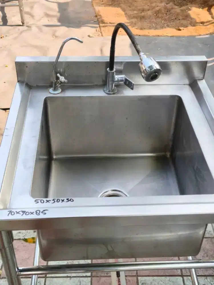 Single sink UK 70×70×85 
UK lubang sink 50×50×30 

Harga 2,2jt