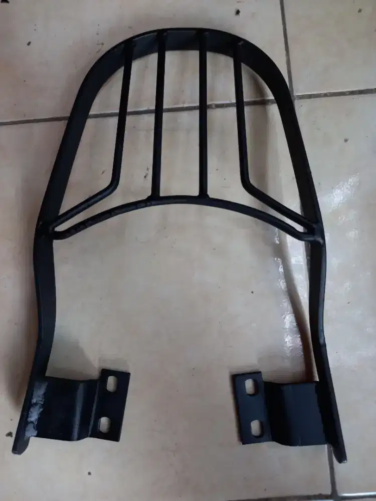 Breket box motor yamaha mio J