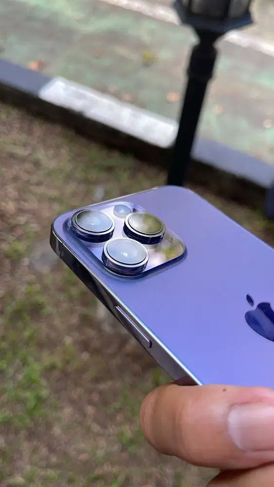 iPhone 12 / 13 Blue Screen On
