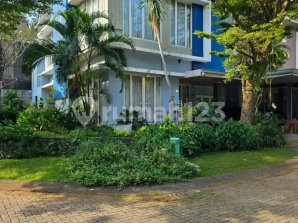 Rumah Hook Halaman Luas Dalam Cluster Premium Emerald Bintaro Jaya