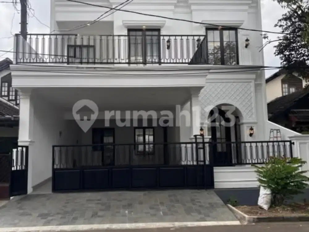 Dijual Rumah Modern Classic Bagus SHM di Sektor 3 Bintaro Jaya