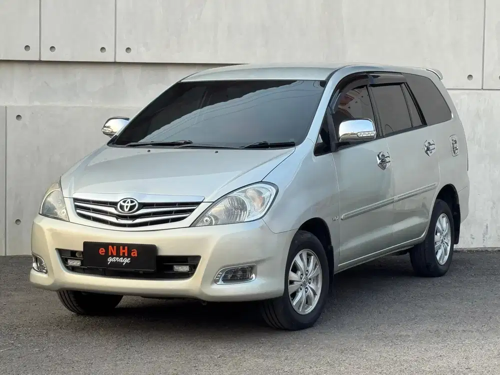 Kijang Innova V 2.0 Bensin Luxury 2011 Matic