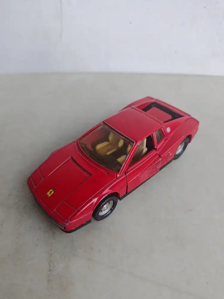 Matchbox Super Kings K-149 Ferrari Testarossa Red 1988 Diecast Mainan