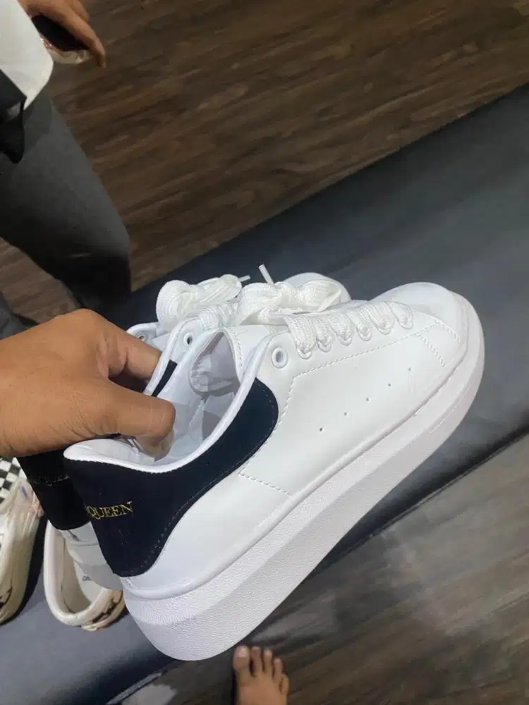 sepatu cowok baru 1 kali pakai