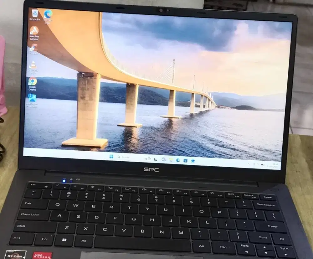 Laptop SPC Style 5 Amd Ryzen 5 3500U