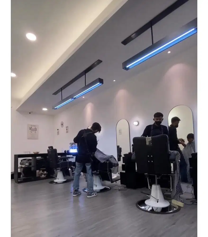 BARBERSHOP AVAILABLE FOR TAKEOVER