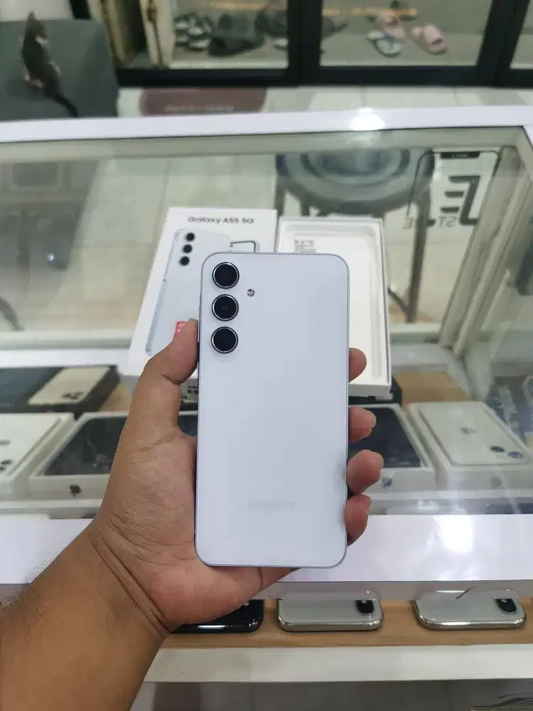iPhone 12 Pro / 13 Pro Silver