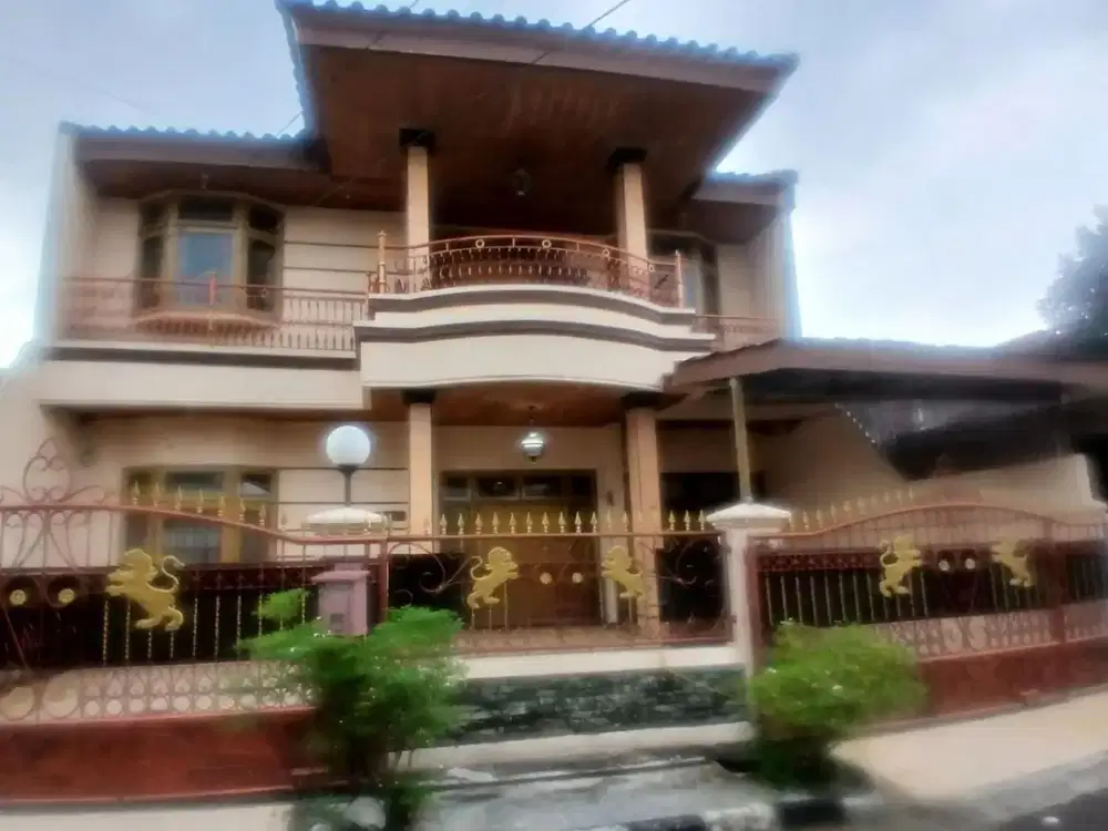 Disewakan gudang /workshop + mess karyawan di kalimalang, jaktim