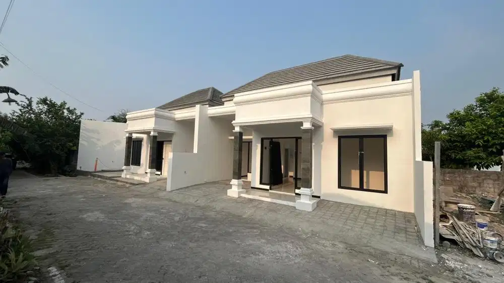 Rumah semarang kota design clasic lokasi strategis ramah anak