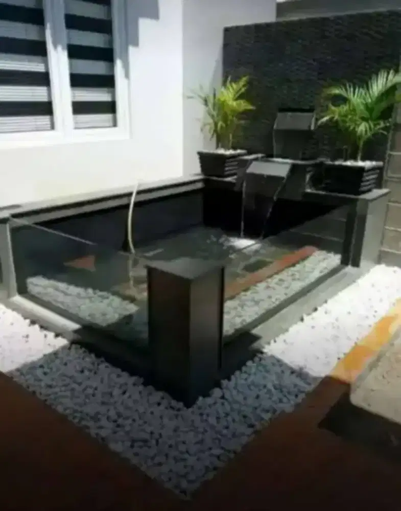 Kolam ikan koi miniu