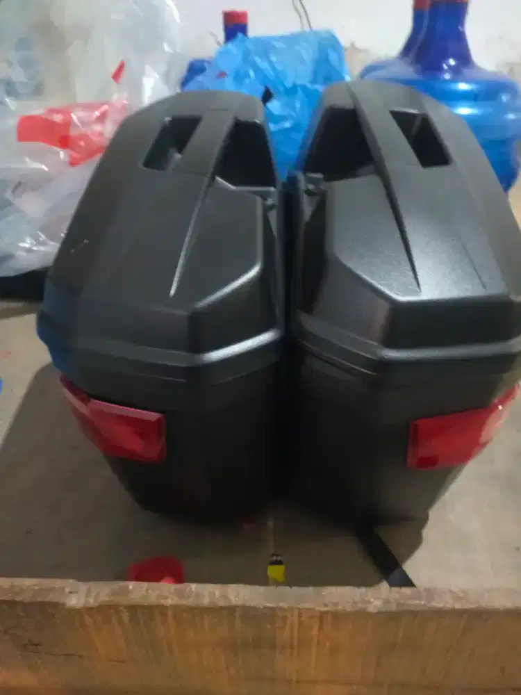 Side Box Givi E22 New Original