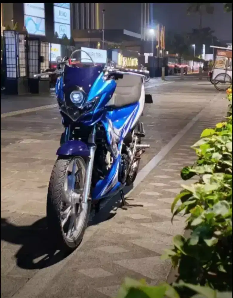 Jual butuh motor satria Suzuki tinggal pakai