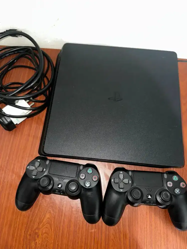 Sony Playstation 4 Dan GAME