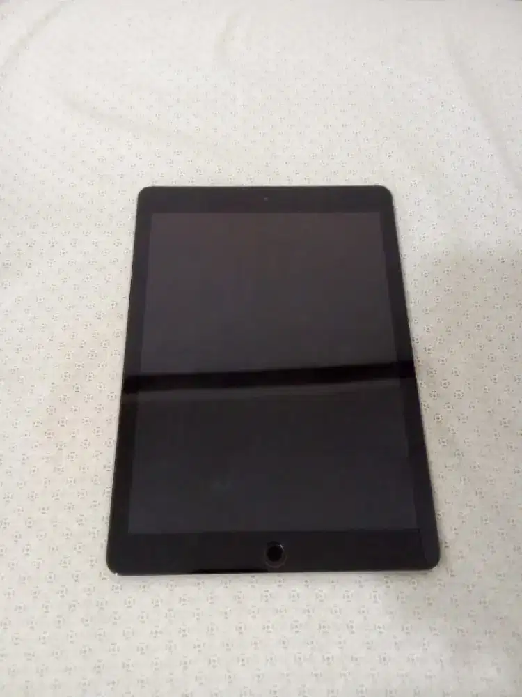 Ipad 6th generation (wifi)