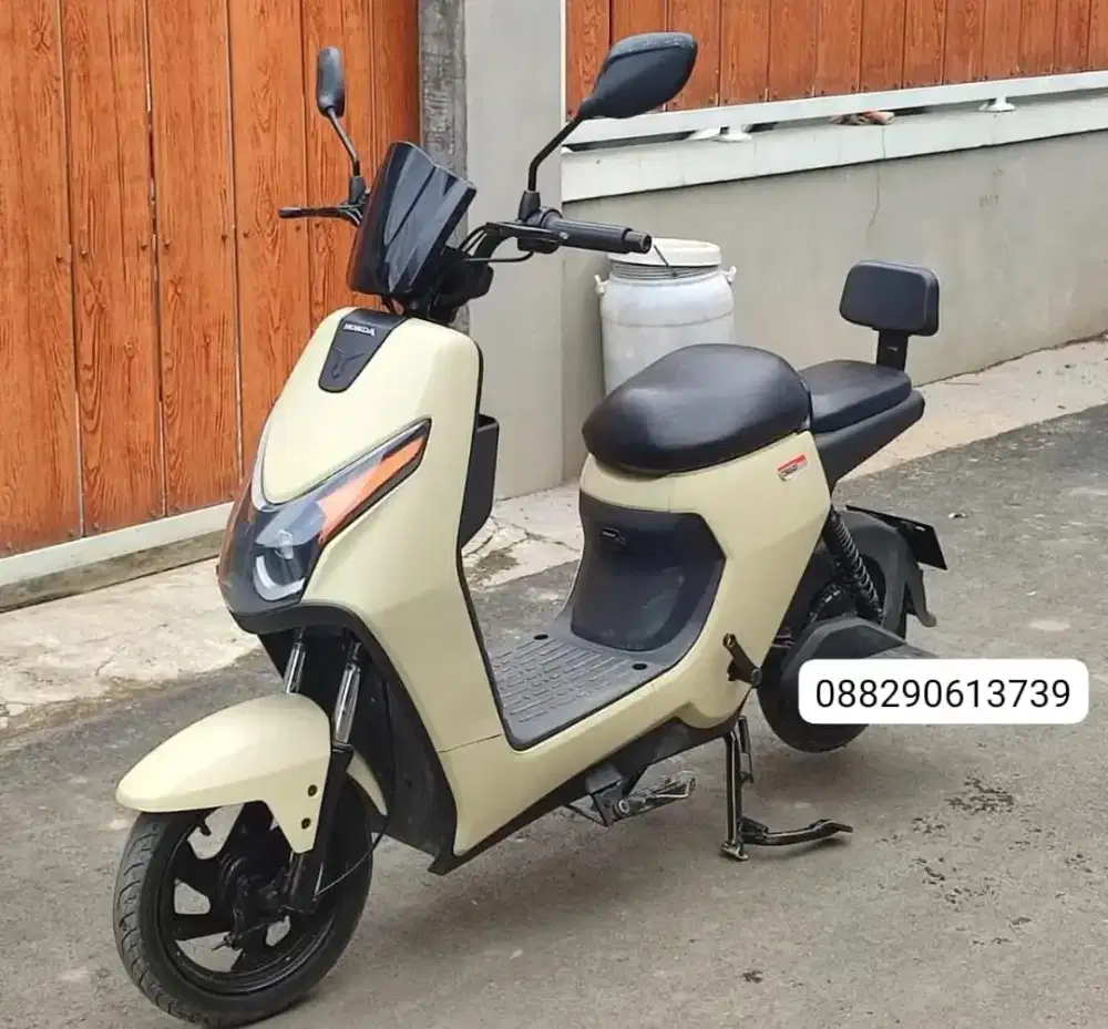 Uwinfly bekas km rendah ,jarang pake