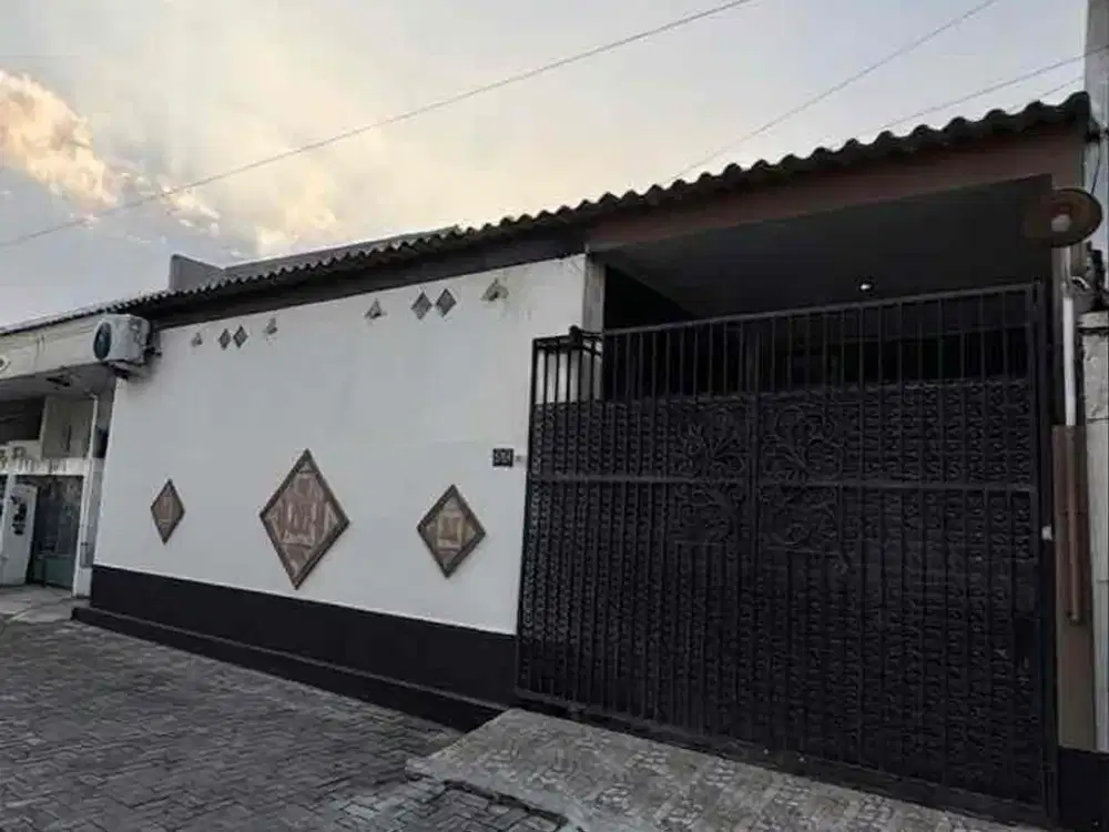 Dijual rumah dekat fasilitas umum dan pusat kota Semarang