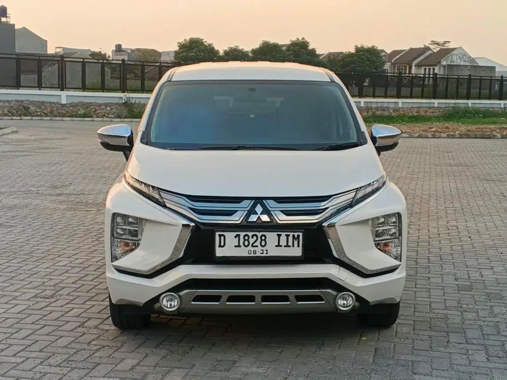 Xpander Ultimate 2021 Putih Dp 10 juta