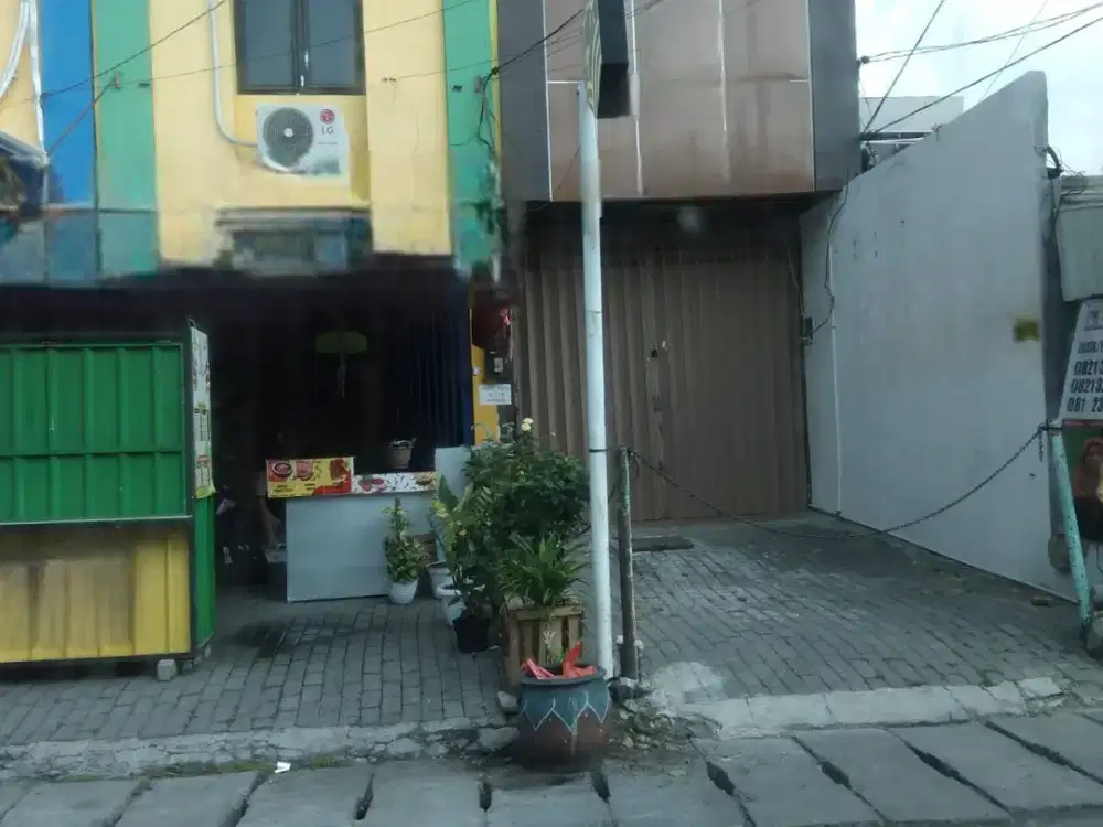 Ruko Raya Semampir