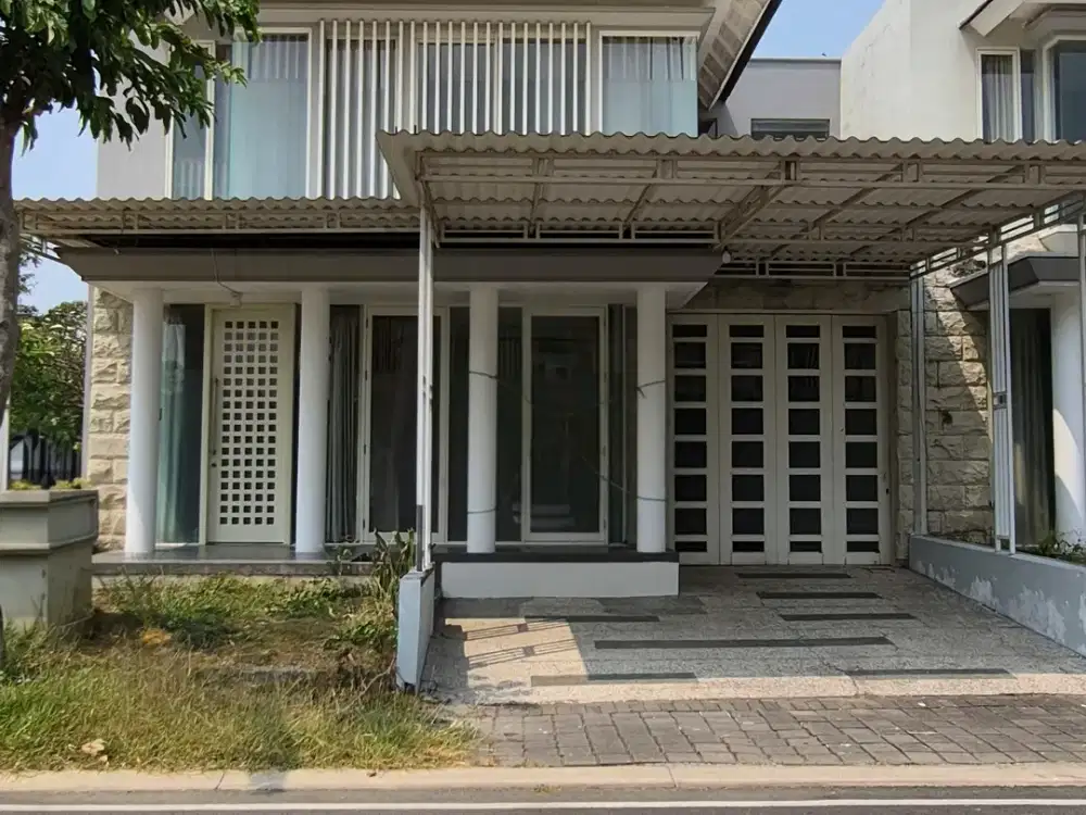 Dijual Rumah Stonegate Hook 2LT LT200m 4 Kamar Dekat Universitas Ciputra Surabaya Barat