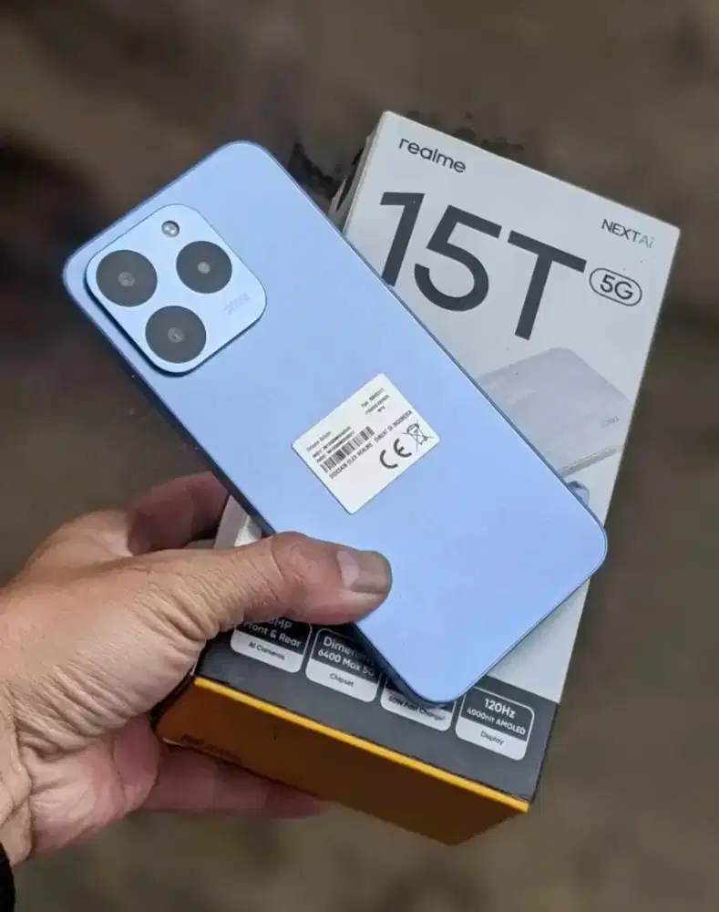 Realme 15T 5G baterai 7000mah ram 8/128 fullset