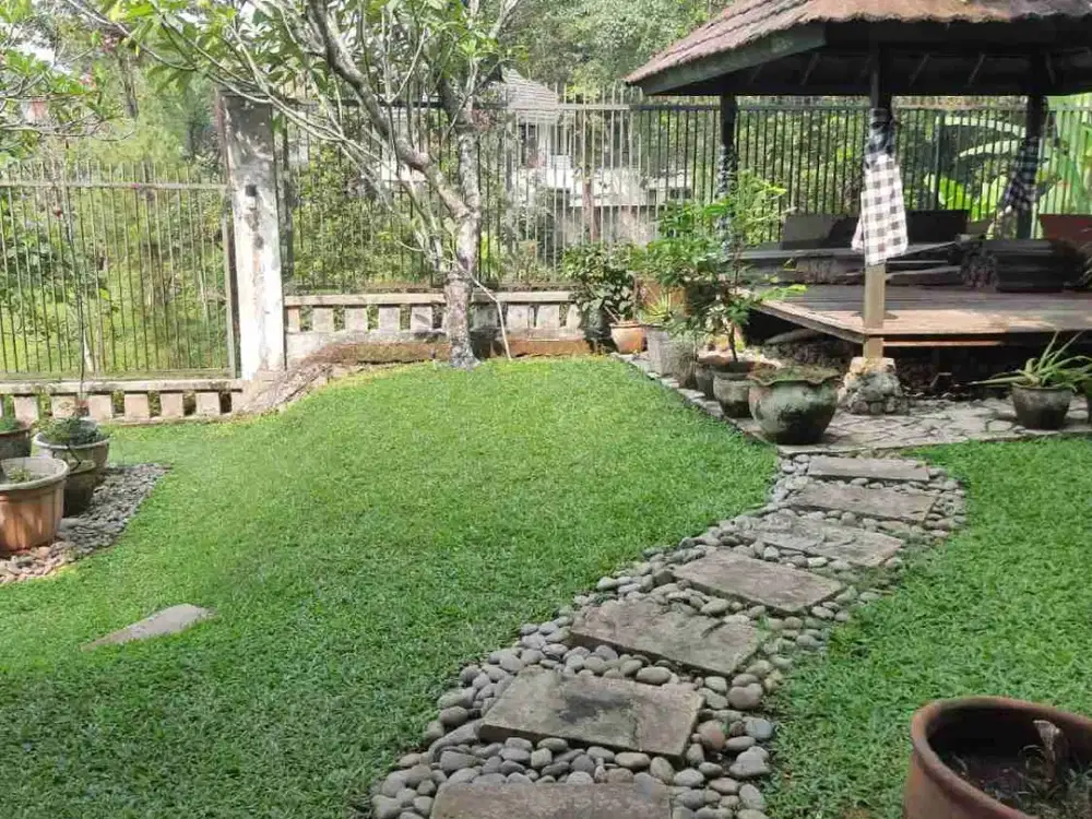 Rumah Mewah Sentul | Harga Khusus | Lokasi Strategis