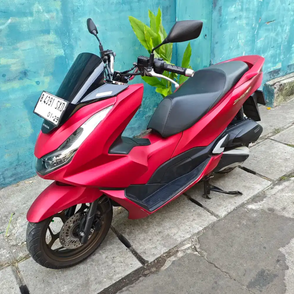 pcx 160 abs tahun 2024 dijual surat lengkap Mampang Depok
