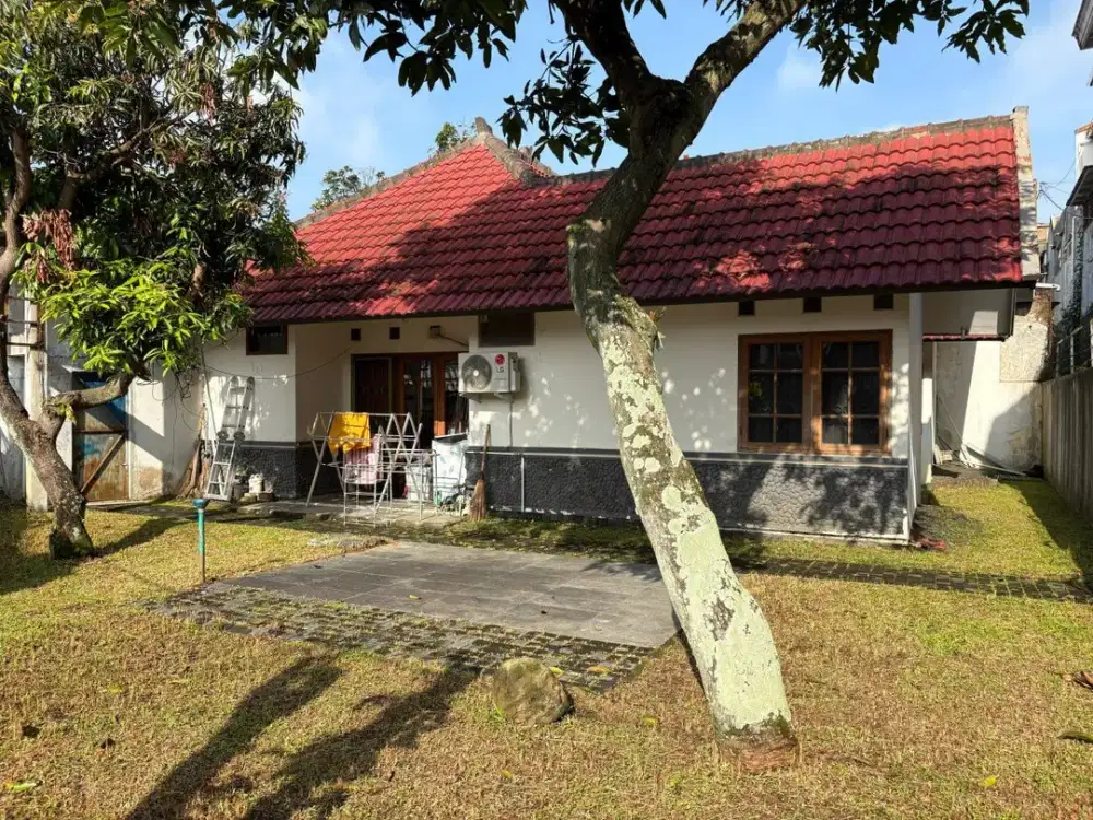 Rumah Asri Lahan Luas di Bandung Timur dekat Arcamanik Bandung