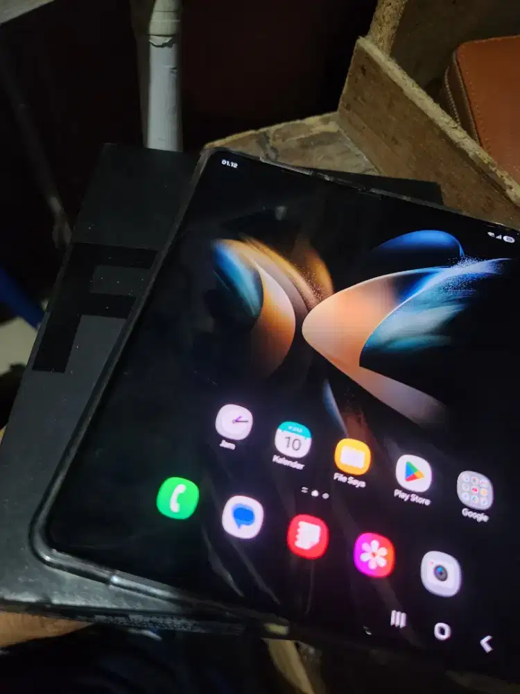 Samsung Z Fold 4 12/512 Resmi Sein
