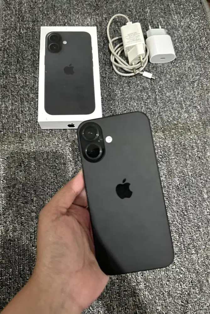 Iphone 16 Black 128gb all operator mulus 99%