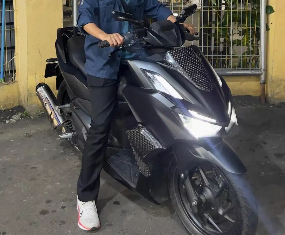 VARIO 160 MODIF Jual Cepet BU
