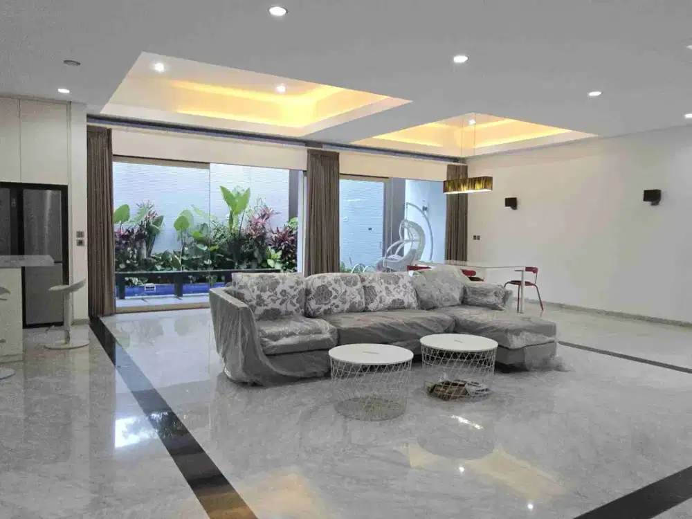 Rumah Mewah Di Pondok Indah Jakarta Selatan
