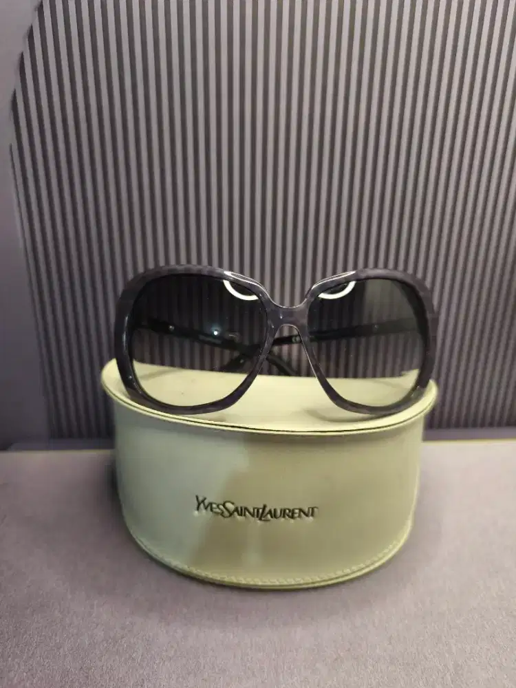 Sunglasses ysl original