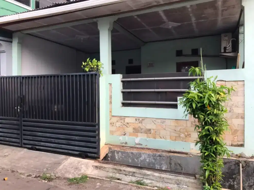 Dijual cepat rumah hook dkt Mall dan Tol Karawaci Tangerang