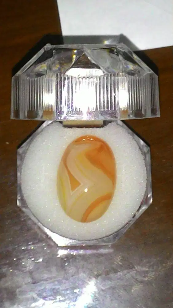 Batu Akik Asli Natural Motif Gambar Kuda (Memo Lab)