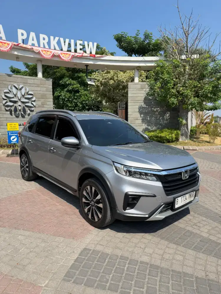 Honda BRV Prestige Sensing HS AT 2022